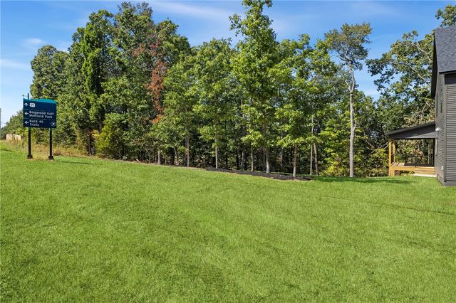 1 Lockton Drive, Bella Vista, AR 72714