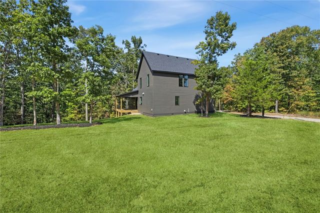1 Lockton Drive, Bella Vista, AR 72714