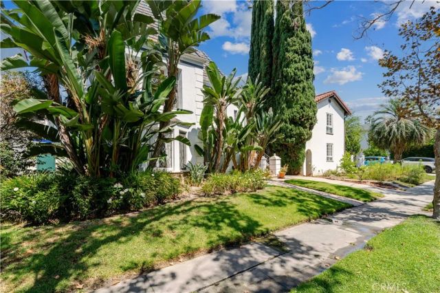 6237-and 6239 W 6th Street, Los Angeles, CA 90048