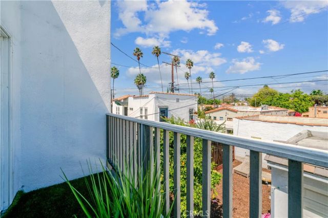 6237-and 6239 W 6th Street, Los Angeles, CA 90048
