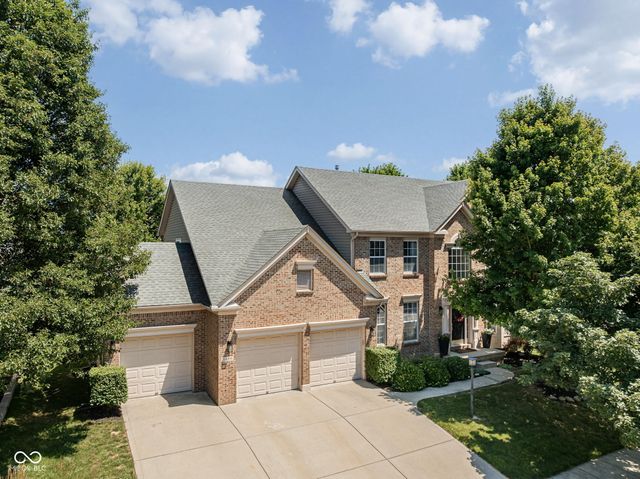 5498 Laurel Crest Run, Noblesville, IN 46062