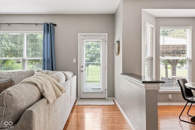 5498 Laurel Crest Run, Noblesville, IN 46062