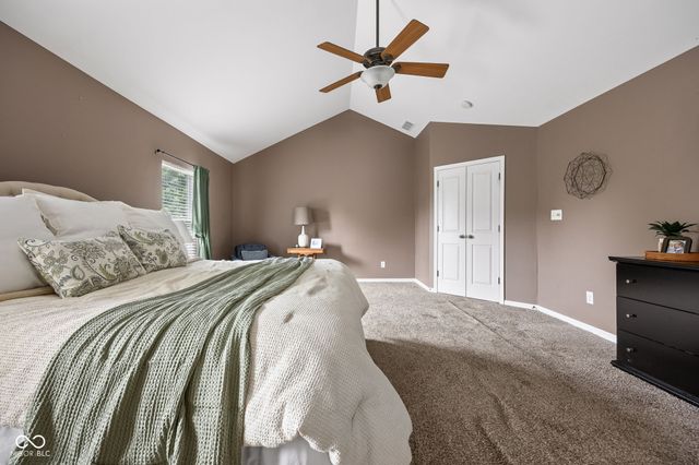 5498 Laurel Crest Run, Noblesville, IN 46062