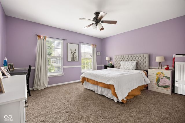 5498 Laurel Crest Run, Noblesville, IN 46062