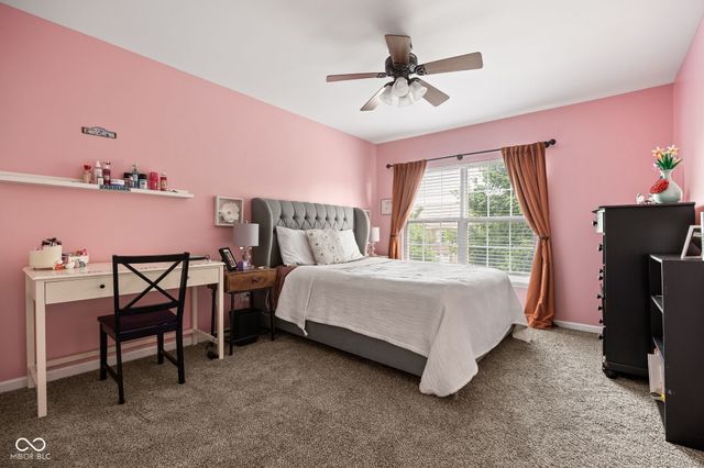 5498 Laurel Crest Run, Noblesville, IN 46062