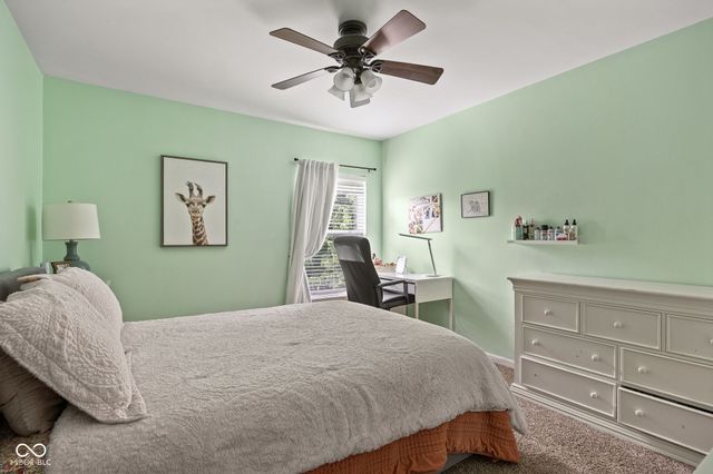 5498 Laurel Crest Run, Noblesville, IN 46062