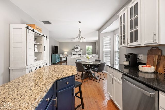 5498 Laurel Crest Run, Noblesville, IN 46062