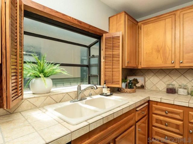 917 Torrance 19, San Diego, CA 92103