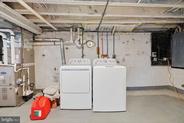 1633 REED RD, Pennington, NJ 08534