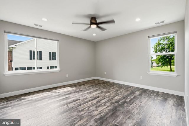 1633 REED RD, Pennington, NJ 08534