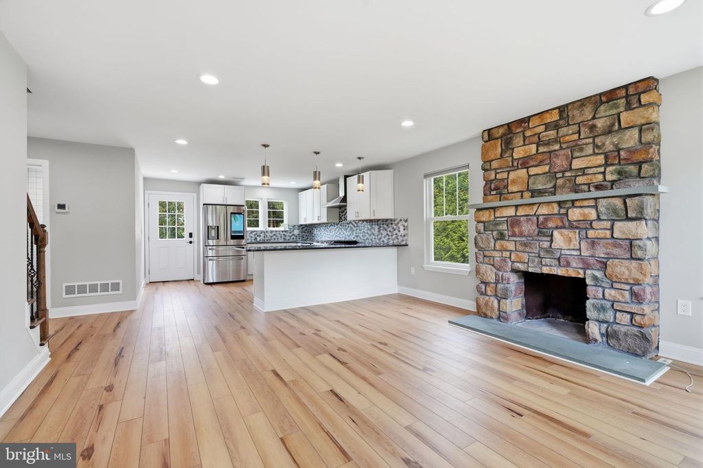 1633 REED RD, PENNINGTON, NJ 08534 — photo 4