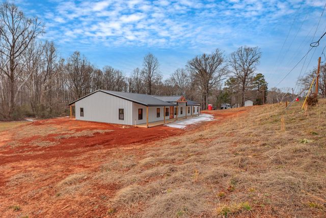 536 Old Mill Road, Campobello, SC 29322