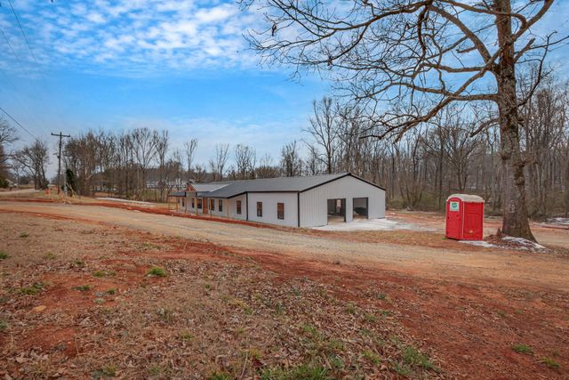 536 Old Mill Road, Campobello, SC 29322