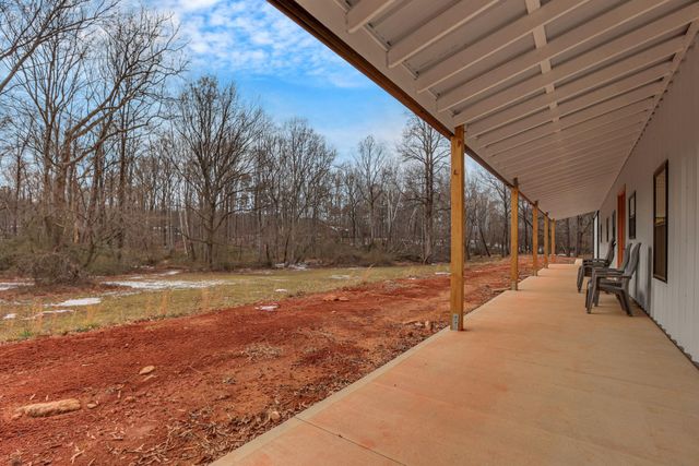 536 Old Mill Road, Campobello, SC 29322