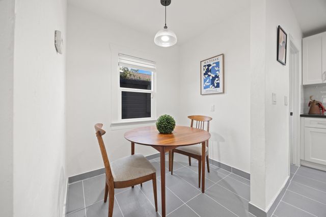 1538 20th Ave, Oakland, CA 94606