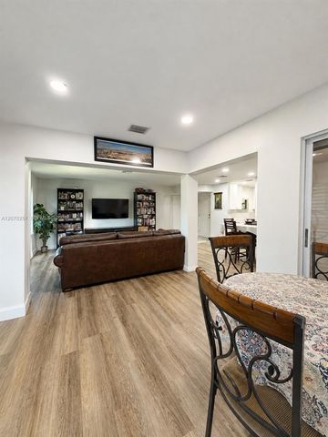 3295 Cocoplum Circle 3323, Coconut Creek, FL 33063