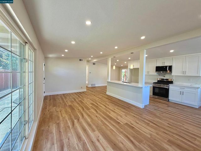 111 Inca Ct, Vallejo, CA 94591