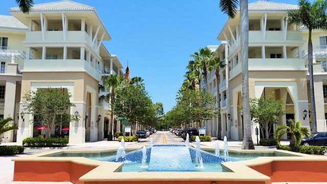 1139 TOWN CENTER Drive 25, Jupiter, FL 33458