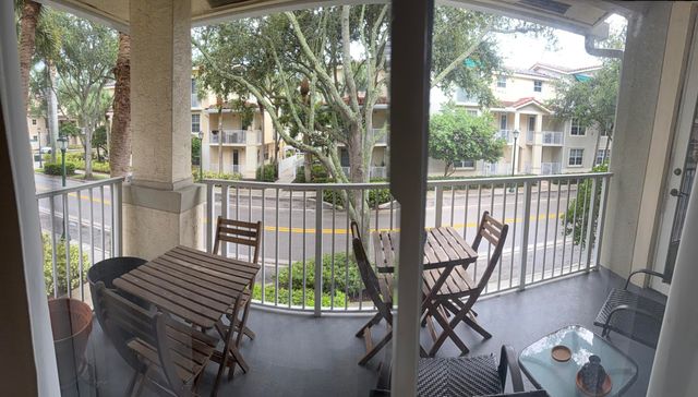 1139 TOWN CENTER Drive 25, Jupiter, FL 33458