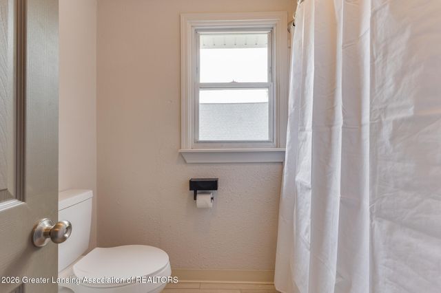 1133 Chelsea Avenue, Lansing, MI 48915