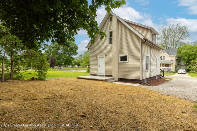 1133 Chelsea Avenue, Lansing, MI 48915