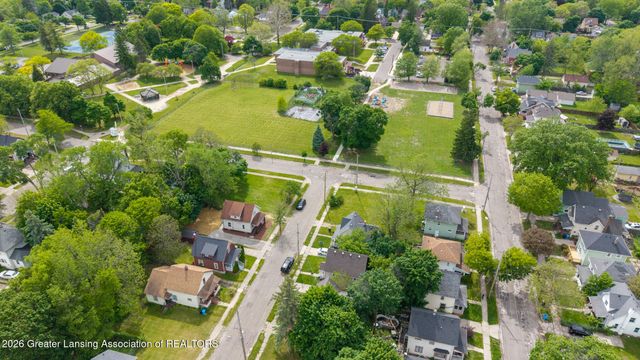 1133 Chelsea Avenue, Lansing, MI 48915