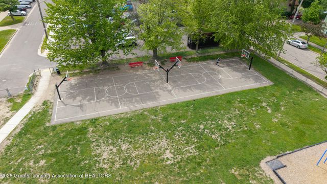 1133 Chelsea Avenue, Lansing, MI 48915