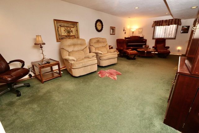 6107 S Zuni Dr, Spokane, WA 99206