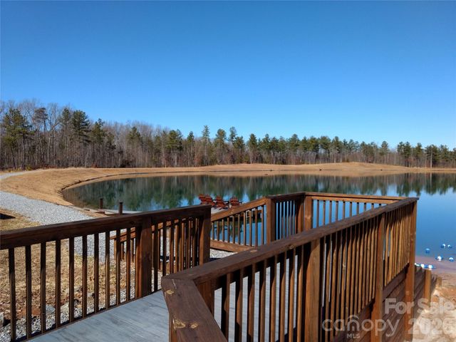 1211 Mountain Vista Drive, Nebo, NC 28761