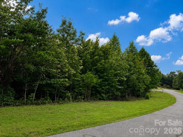 1211 Mountain Vista Drive, Nebo, NC 28761