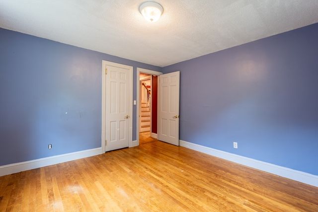 289 Morgan St, South Hadley, MA 01075