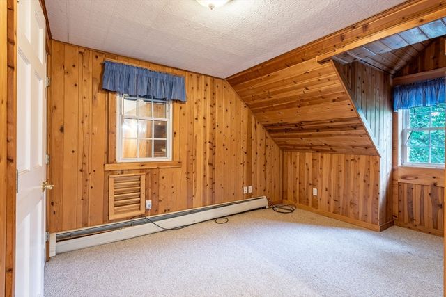 289 Morgan St, South Hadley, MA 01075