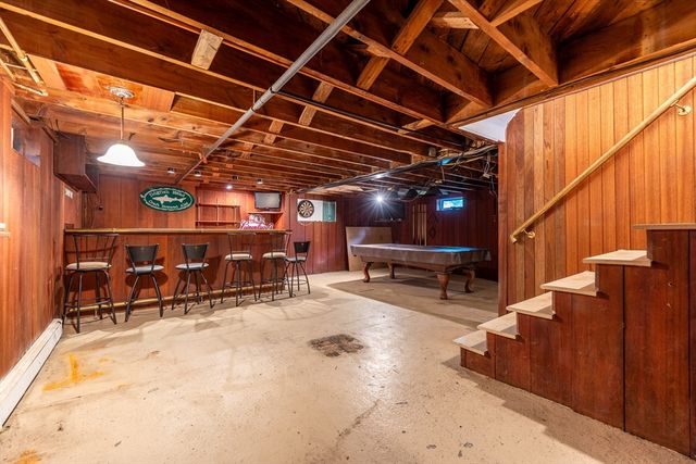 289 Morgan St, South Hadley, MA 01075
