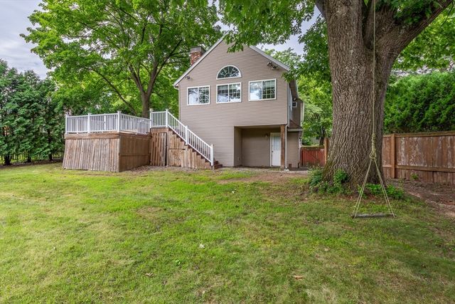 289 Morgan St, South Hadley, MA 01075