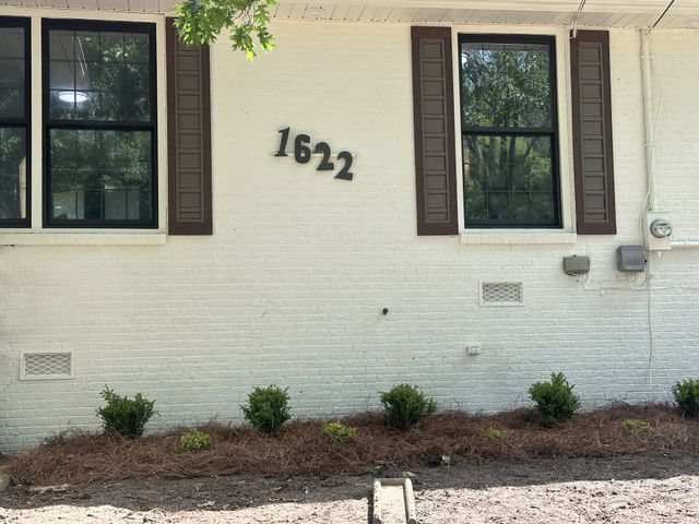 1622 Woodside Dr, Lebanon, TN 37087