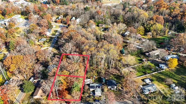 99999 Caribou Road, Asheville, NC 28803