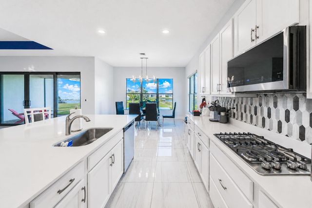 12435 SW Pink Playa Parkway, Port St. Lucie, FL 34987
