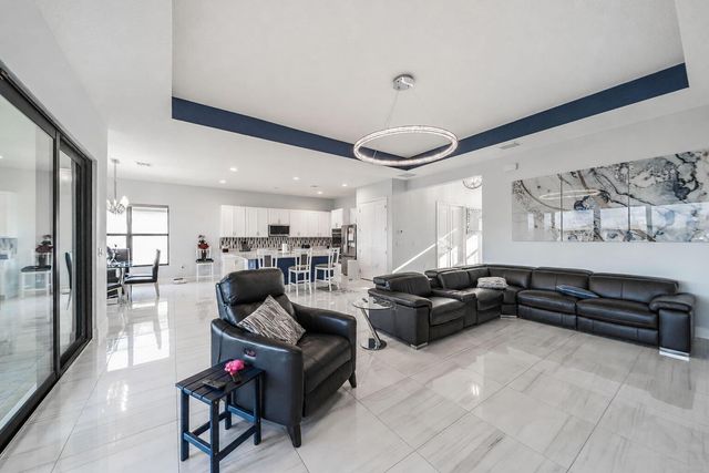 12435 SW Pink Playa Parkway, Port St. Lucie, FL 34987