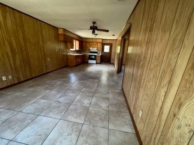 675 Wilson Boulevard, Axis, AL 36505