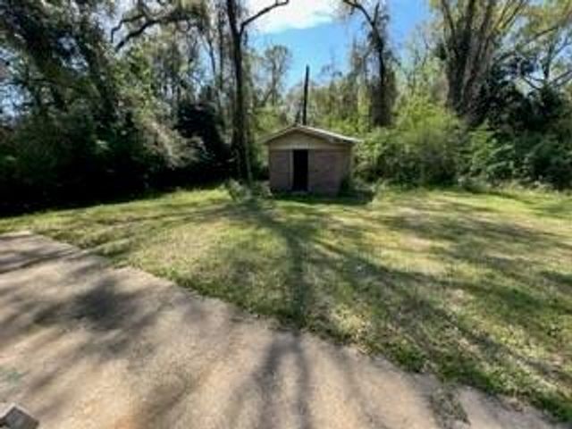 675 Wilson Boulevard, Axis, AL 36505
