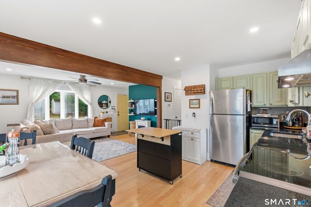 19 Lathrop Avenue, Stonington, CT 06379