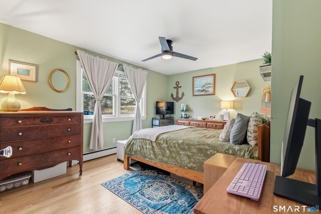 19 Lathrop Avenue, Stonington, CT 06379