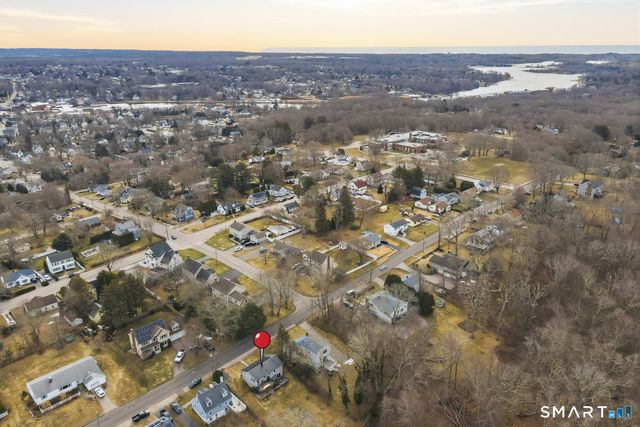 19 Lathrop Avenue, Stonington, CT 06379