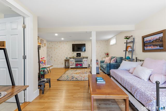 19 Lathrop Avenue, Stonington, CT 06379