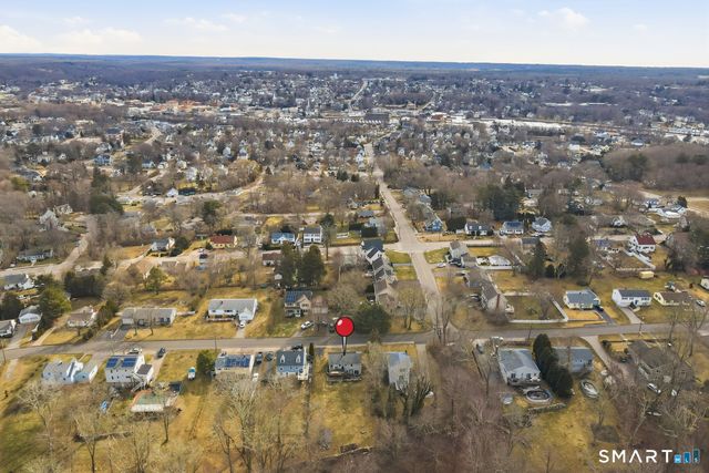 19 Lathrop Avenue, Stonington, CT 06379