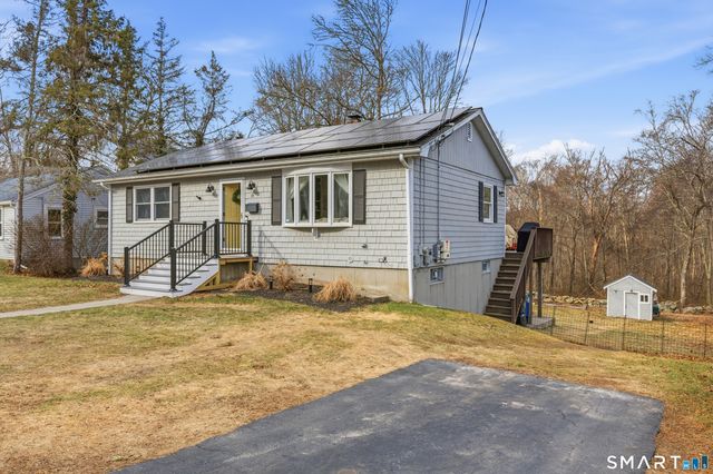 19 Lathrop Avenue, Stonington, CT 06379