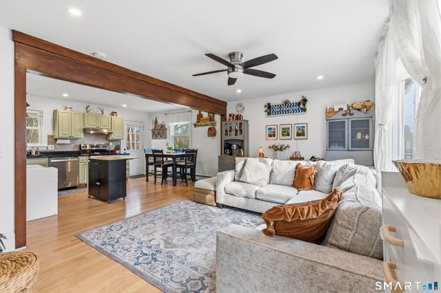 19 Lathrop Avenue, Stonington, CT 06379