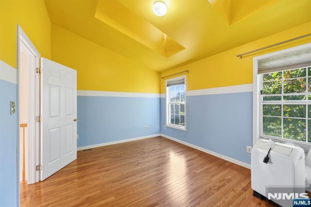 448 Hartford Drive 4049, Nutley, NJ 07110