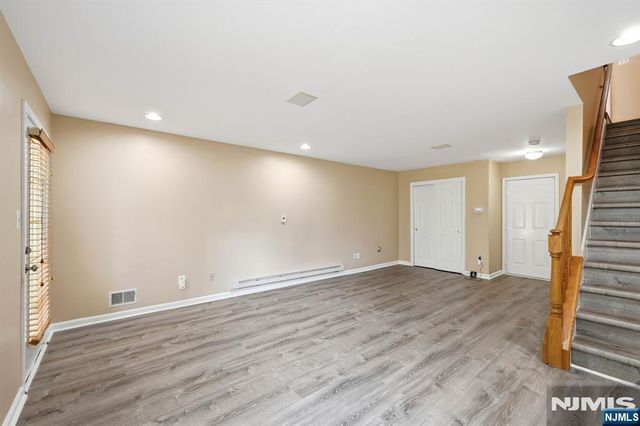 448 Hartford Drive 4049, Nutley, NJ 07110