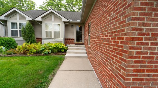 9084 Colony Park Drive, Ypsilanti, MI 48197